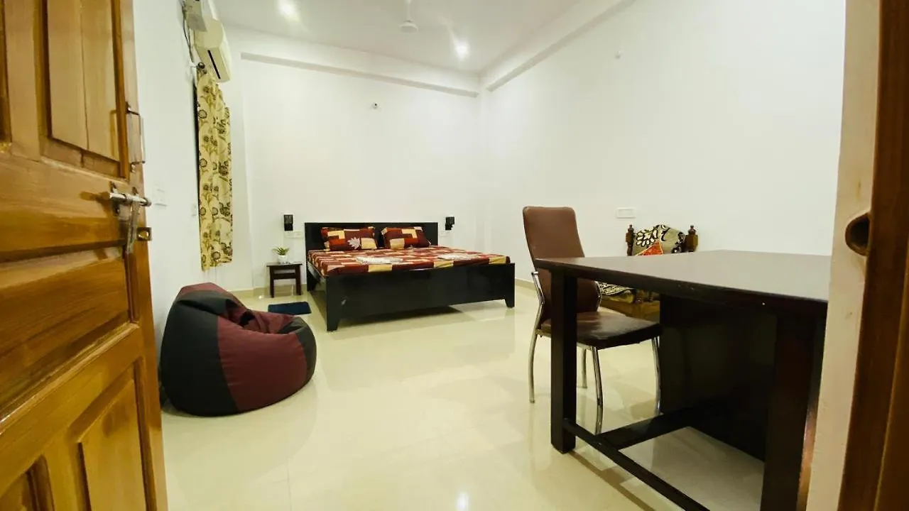 Green View Luxury Apartments Varanasi