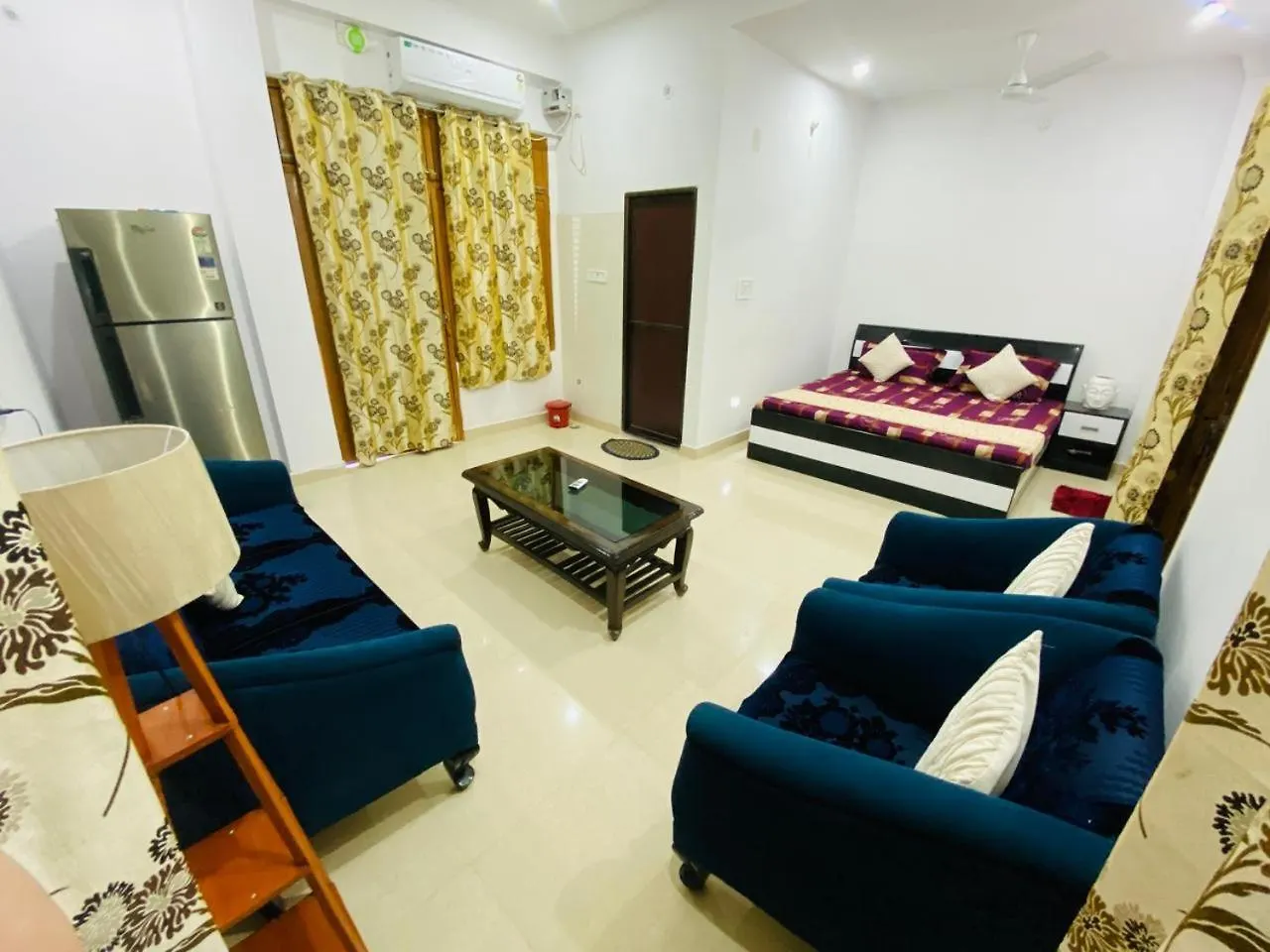 Green View Luxury Apartments Varanasi