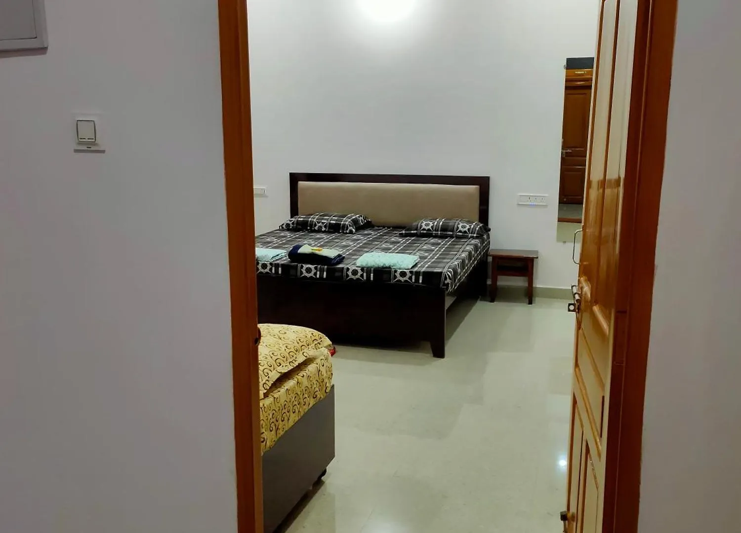 Green View Luxury Apartments Varanasi