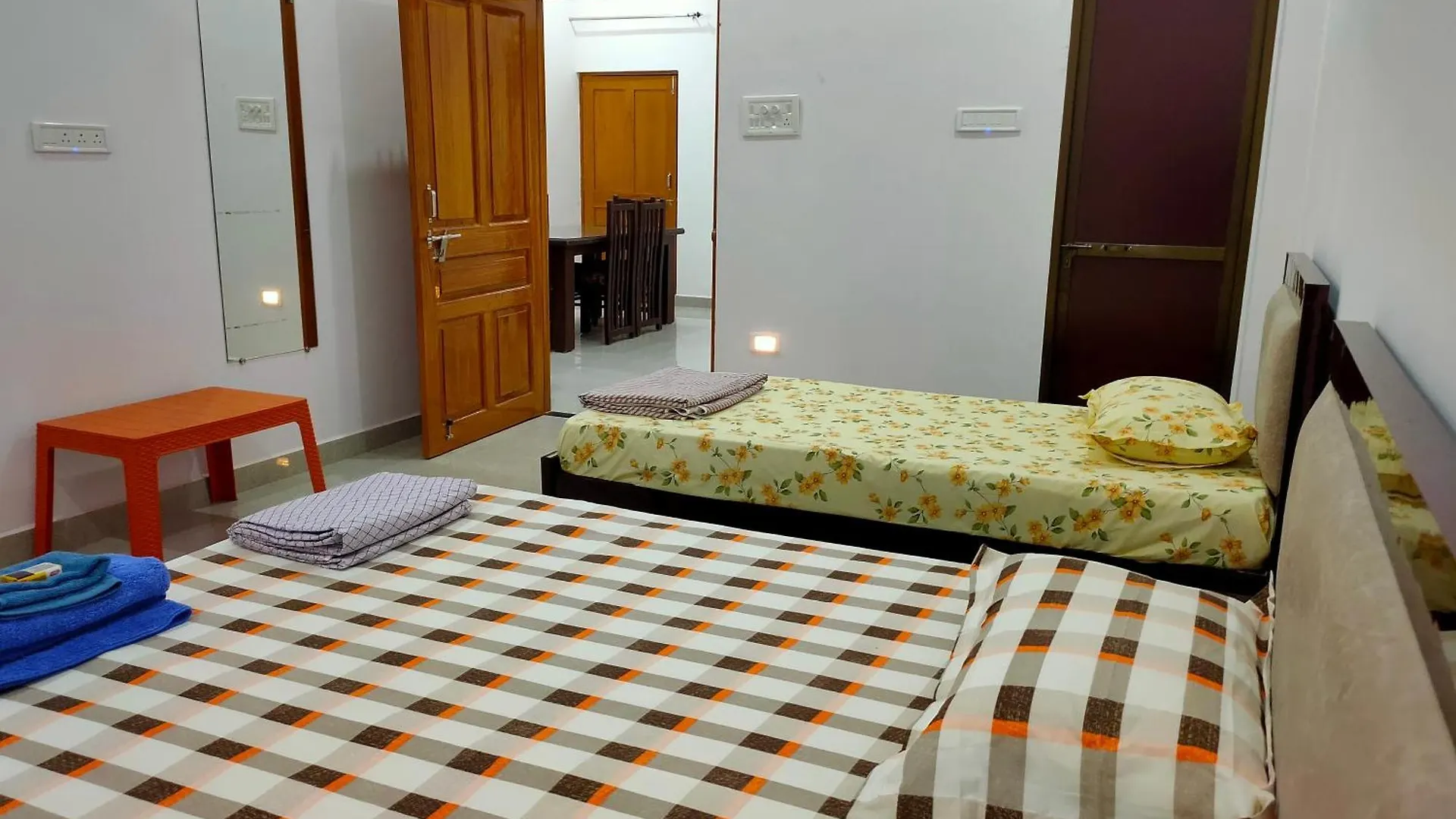 Green View Luxury Apartments Varanasi