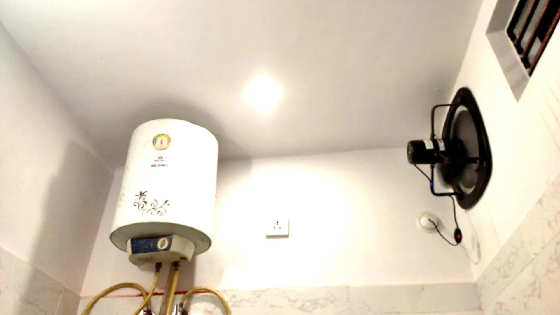 Green View Luxury Apartments Varanasi